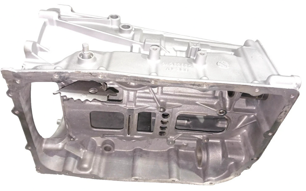 24263932 2006-UP 2WD 6L80E TRANSMISSION CASE CHEVROLET GMC 6L80 GM 4X4 6 SPEED.